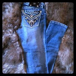 Miss Me Signature Size 25/33